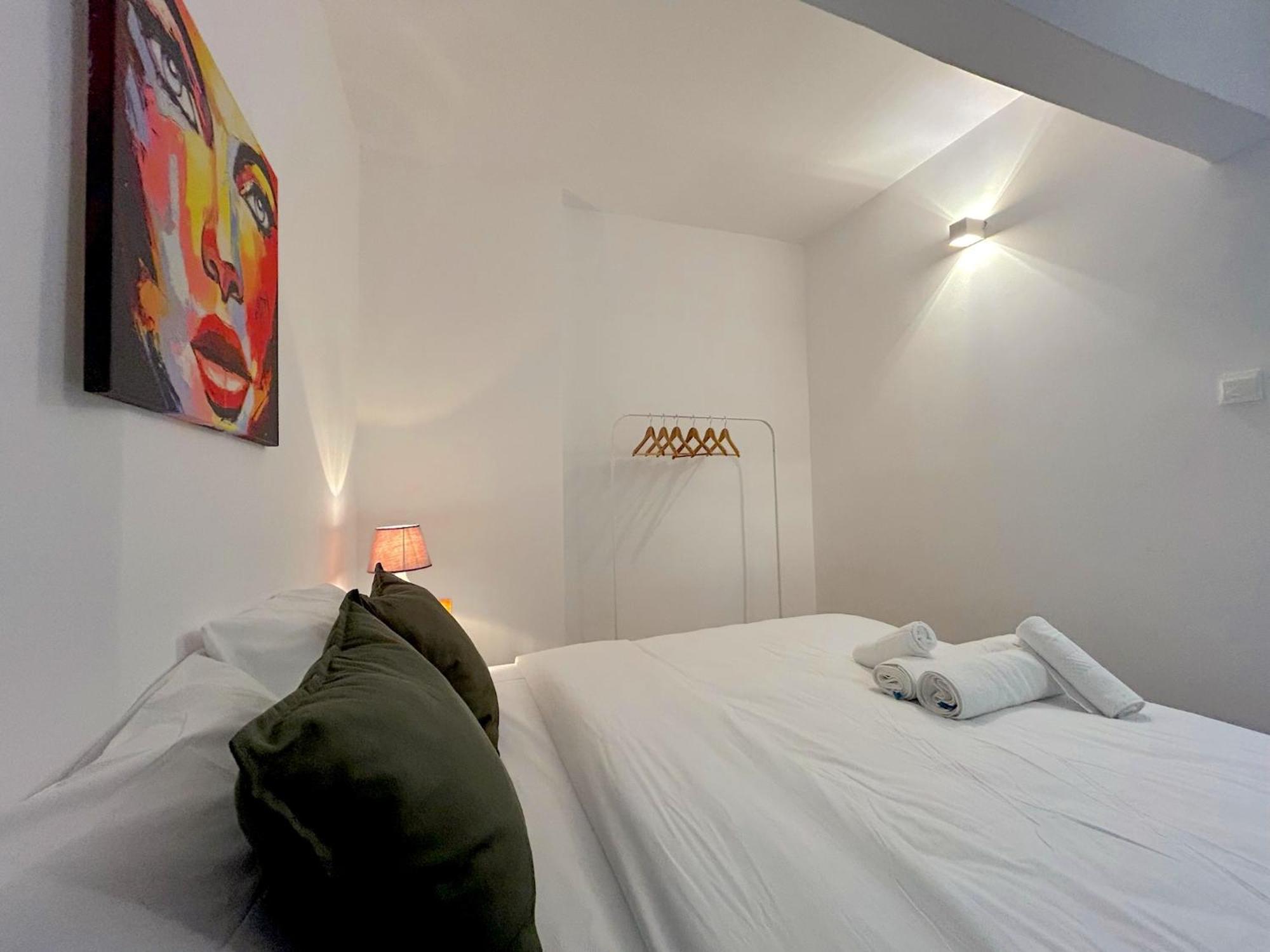 Queen Regina Suites By Platform 357 Nikósie Exteriér fotografie